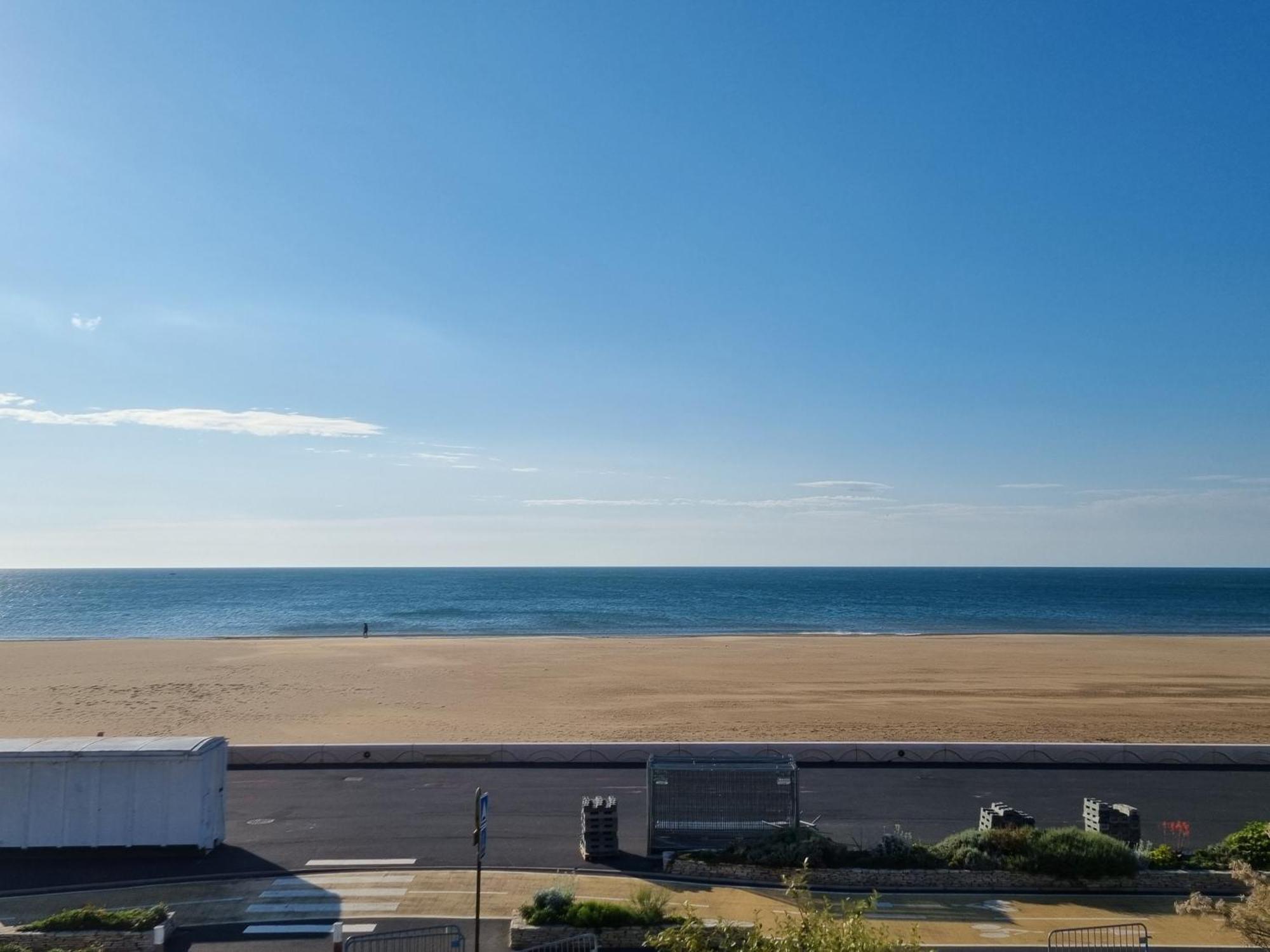 T2 Front De Narbonne-plage